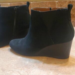 Paloma Vionic Black Suede Leather Wedge Ankle Boots Size 8